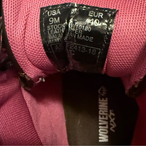 Wolverine Women's Brown Leather Boots with Pink Accents composite toe size 9 - Picture 11 of 11